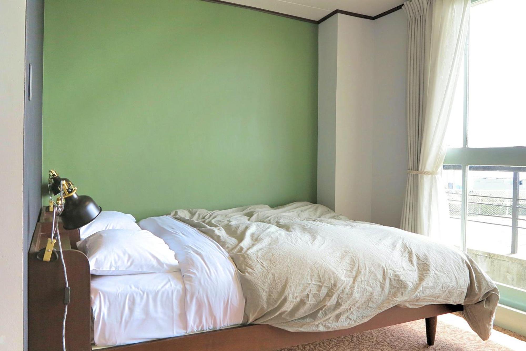 J-Hoppers Lake Biwa Guesthouse Ócu Pokoj fotografie