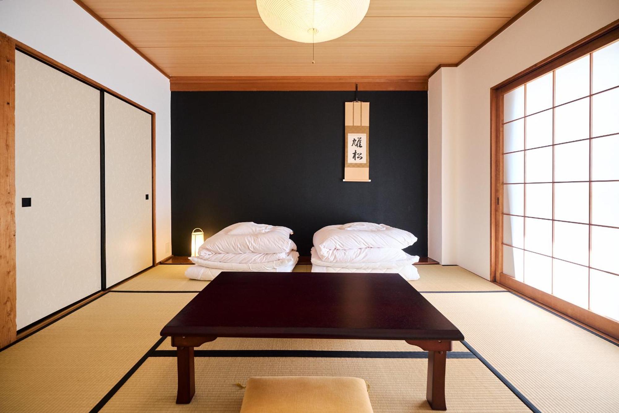 J-Hoppers Lake Biwa Guesthouse Ócu Pokoj fotografie